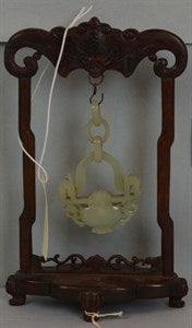 Image description is not available for DU1967.326a-b